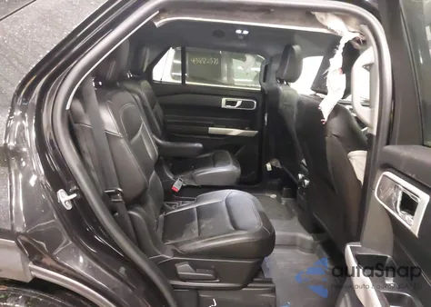 2022 Ford Explorer Xlt z USA, uszkodzony, nr VIN 1FMSK8DH2NGA60504